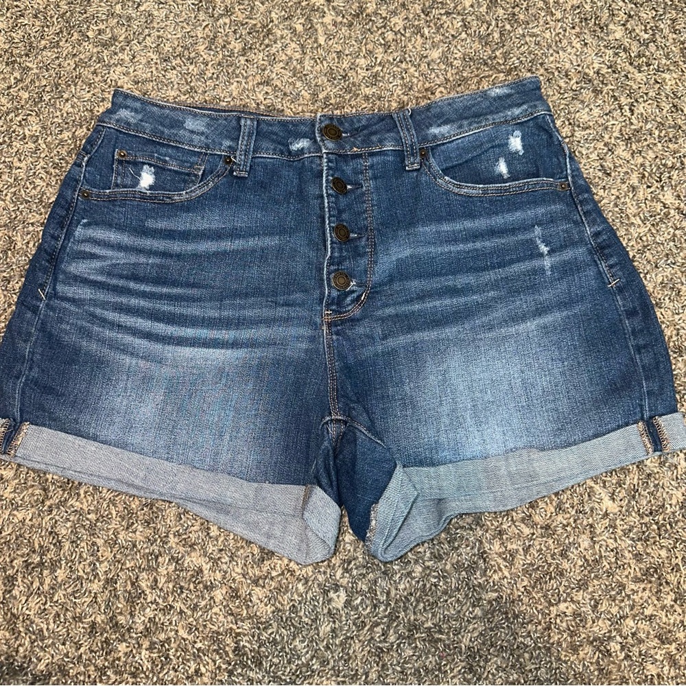 Blue Jean Shorts with Frayed Hem and Stretch Fabric